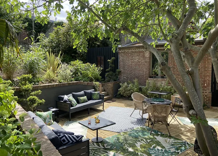 Du Cedre Bed & Breakfast Honfleur