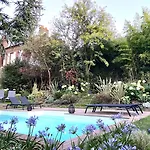Bed & Breakfast Du Cedre Honfleur