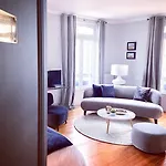 ベッド・アンド・ブレックファスト Du Cedre 4*