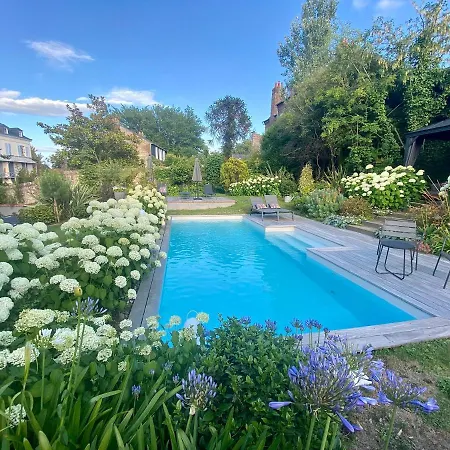 Du Cedre 4* Ονφλέρ