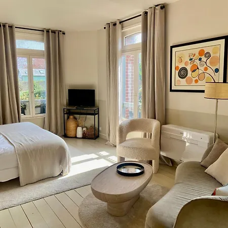 Bed and Breakfast Du Cedre 4*