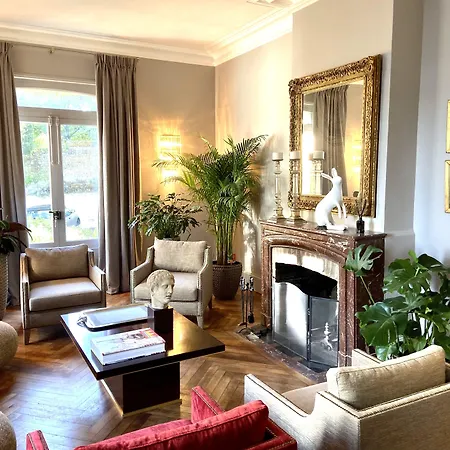 Du Cedre Bed and Breakfast