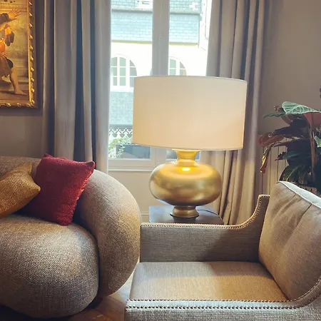 Du Cedre Bed and Breakfast