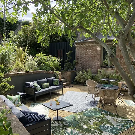 Du Cedre 住宿加早餐酒店 翁弗勒尔