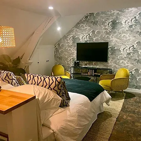 Du Cedre 住宿加早餐酒店 4*