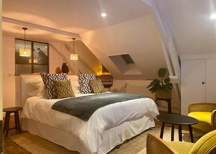 住宿加早餐酒店 Du Cedre 翁弗勒尔