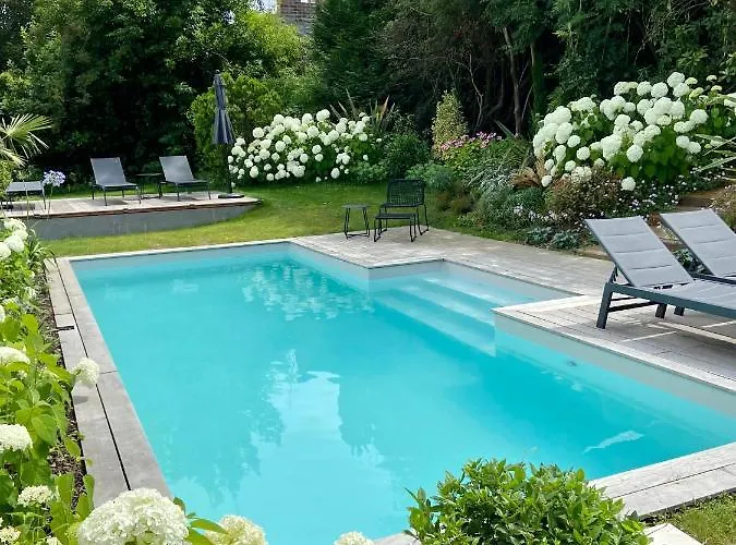 Alojamento de Acomodação e Pequeno-almoço Du Cedre